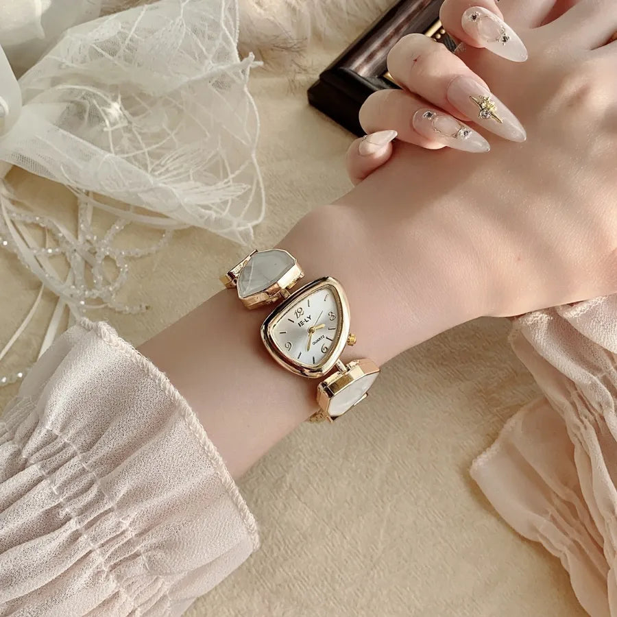 Image alt