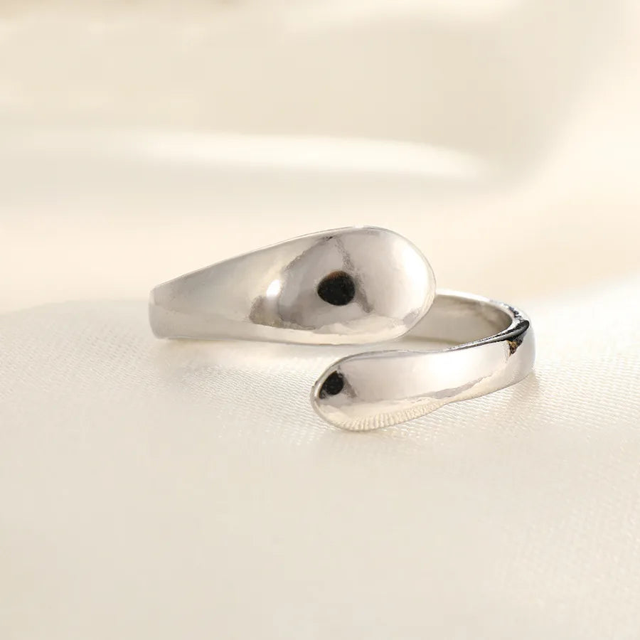 Adjustable Butterfly Knot Hollow Out Stainless Steel Ring Unique Style Geometric Pattern Women's Fashionable Open Ring