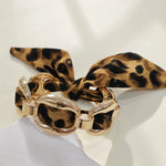 Leopard Print Retro Bangle For Women Featuring Electroplated Alloy Material