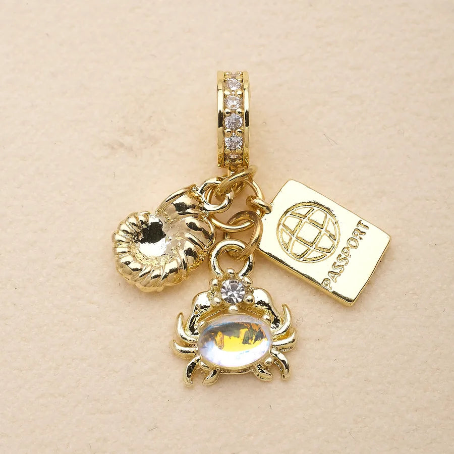 Multicolor Pendant in Copper with 18K Real Gold Plated 0.03µm Thickness Featuring Novelty Style