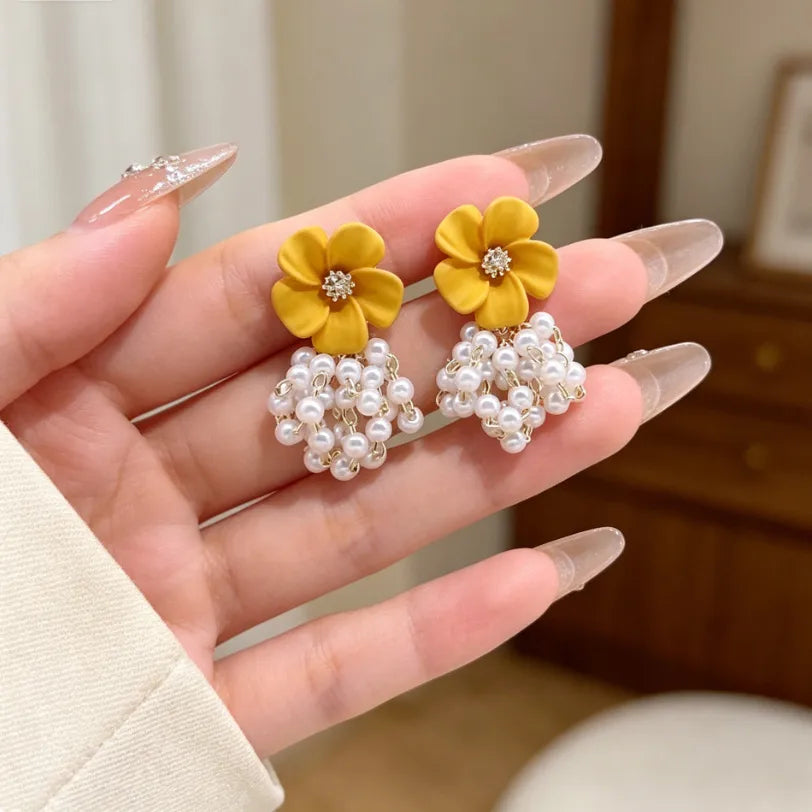 Heart Shape Tassel Earrings for Women with Copper Studs, Electroplated Alloy and Artificial Pearl Inlay